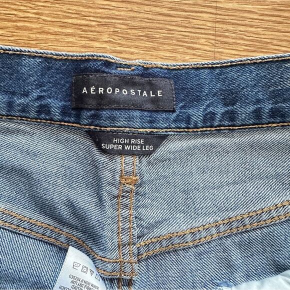 Aeropostale Women’s Super Baggy Jeans! Size 10 R Ultra high rise! - Picture 6 of 8